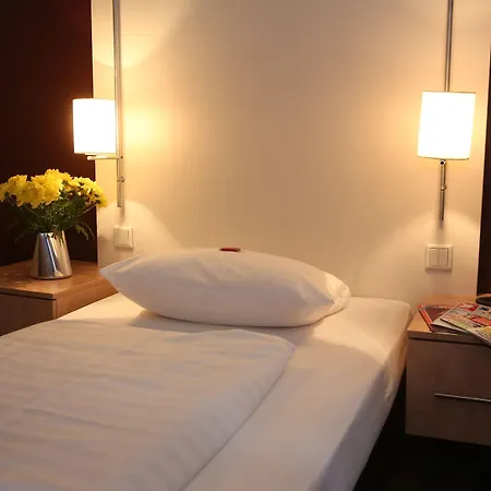 Columbus 3* Frankfurt am Main