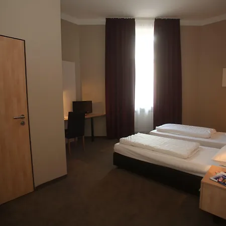 Otel Columbus Frankfurt am Main